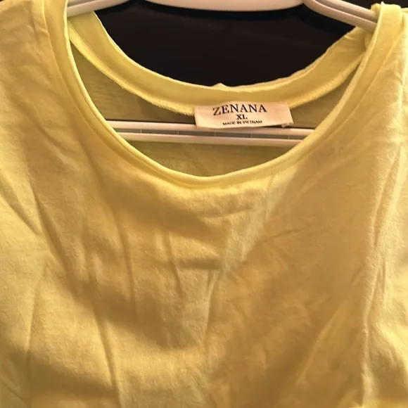 NWOT Zenana Neon yellow t shirt - Picture 4 of 4
